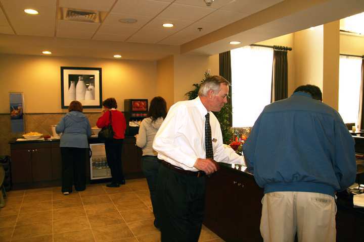 Hampton Inn & Suites Прескот Вали Ресторант снимка